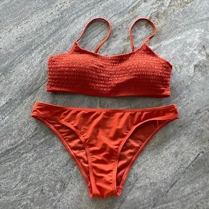Two-piece bikini set